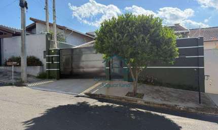 Casa com 3 dormitórios à venda, 157 m² por R$ 850.000,00 - Nova Jaguariúna III - Jaguariúna/SP