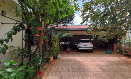 Casa com 4 quartos à venda na Nossa Senhora Aparecida, Uberlândia 