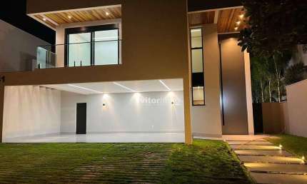 Casa em condomínio fechado com 4 quartos à venda no Granja Marileusa, Uberlândia 