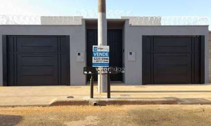 Casa com 2 dormitórios à venda, 66 m² por R$ 350.000,00 - Jardim Ipanema - Uberlândia/MG