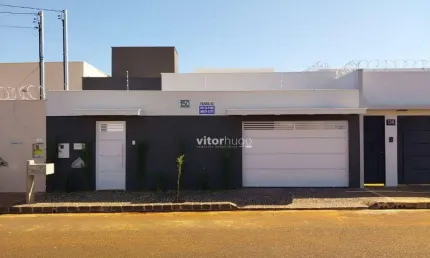 Casa com 3 quartos à venda no Jardim Veneza, Uberlândia 