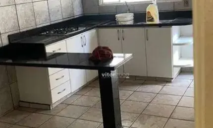Casa com 3 quartos à venda no Santa Mônica, Uberlândia 