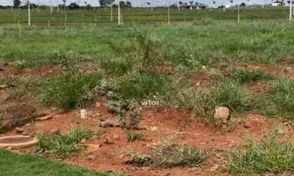 Terreno em condomínio fechado à venda no Granja Marileusa, Uberlândia 