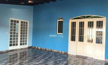 Casa com 3 quartos à venda no Morumbi, Uberlândia 