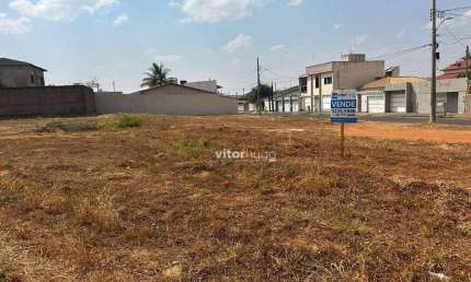 Terreno comercial à venda na Cidade Jardim, Uberlândia 