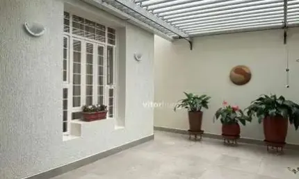 Casa Bairro Martins, excelente localização, com 3 dormitórios à venda, 250 m² por R$ 950.000  - Uberlândia/MG