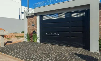 Casa com 3 quartos à venda no Jardim Sul, Uberlândia 