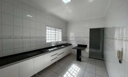 Casa com 3 quartos à venda no Jardim Brasília, Uberlândia 