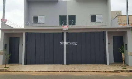 Casa com 3 quartos à venda em Laranjeiras, Uberlândia 