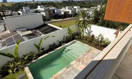 Casa em condomínio fechado com 4 quartos à venda no Jardins Gênova, Uberlândia 