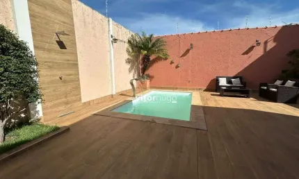Casa com 3 dormitórios à venda, 260 m² por R$ 990.000,00 - Nossa Senhora Aparecida - Uberlândia/MG