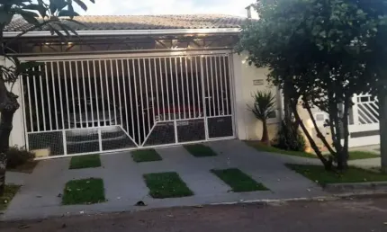 Casa à venda no Jardim Sarapiranga, Jundiaí 
