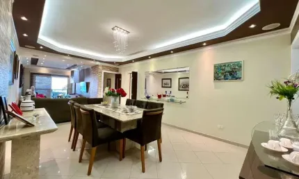 Apartamento com 3 dormitórios à venda, 140 m² por r$ 1.370.000,00 - vila guilhermina - praia grande/sp
