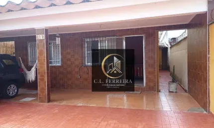 Casa térrea com 4 quartos +  edícula  à venda com  175  construídos R$ 800.000 - Aviação - Praia Grande/SP