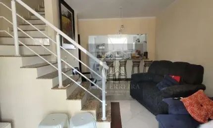 Sobrado com 2 dormitórios à venda, 111 m² por R$ 650.000,00 - Vila Guilhermina - Praia Grande/SP