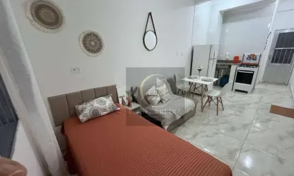 Kitnet mobiliada com 1 dormitório à venda, 30 m² por R$ 210.000 - Aviação - Praia Grande/SP