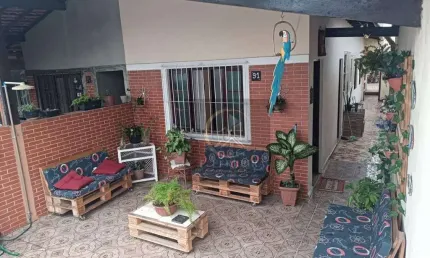 Casa com 3 dormitórios à venda, 70 m² por R$ 290.000,00 - Cidade das Crianças - Praia Grande/SP