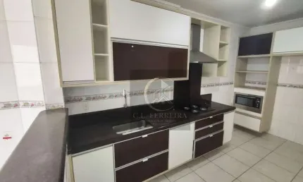 Apartamento com 3 dormitórios à venda, 140 m² por R$ 780.000 - Vila Guilhermina - Praia Grande/SP