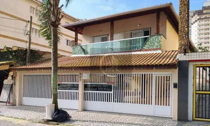 Casa com 3 dormitórios à venda, 75 m² por R$ 550.000,00 - Aviação - Praia Grande/SP