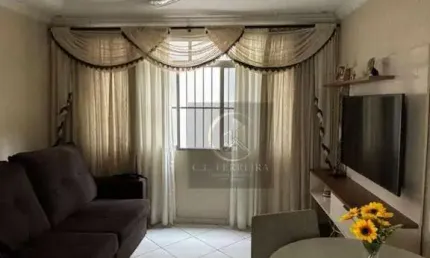 Apartamento com 2 dormitórios à venda, 57 m² por R$ 276.000 - Vila Cascatinha - São Vicente/SP