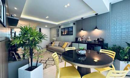 Apartamento à venda, 102m², Três Quartos, sendo um suíte, podendo ser porteira fechada também, Duas Vagas de Garagens, Caminho das Árvores, Salvador