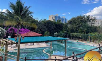 Lindo Flat mobiliado a venda em Caldas Novas, com piscinas termais, rodeado de muita natureza e espaços planejados para seu conforto e descanso!