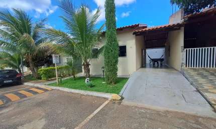 Casa em condomínio fechado com 2 quartos à venda no Centro, Caldas Novas 
