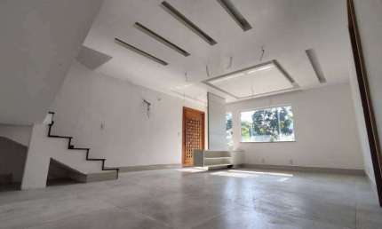Casa Alto Padrão com terreno amplo Rio da Prata 4 Quartos