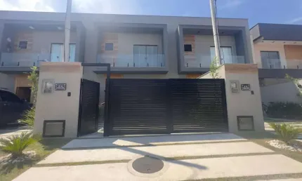 Casa de Condomínio 3 Quartos (2 Suítes) com Piscina e Espaço Gourmet – Vargem Grande, RJ