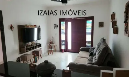 COD 366: CASA COM PISCINA EM CONDOMÍNIO - SAQUAREMA.