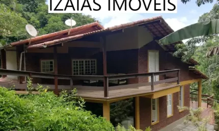 COD 426: LINDA CASA EM MEIO A NATUREZA EM SAQUAREMA.