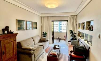 Apartamento  à venda 4/4 sendo 1 suíte — Loteamento Aquarius — Pituba.
