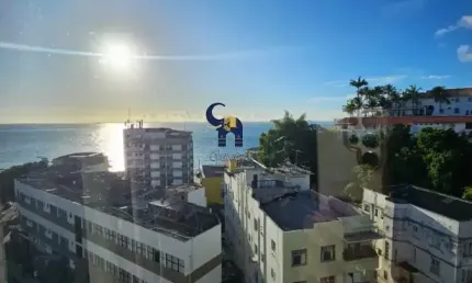 LINDO QUARTO E SALA, COM 42,45M², PORTEIRA FECHADA, VISTA DESLUMBRANTE DO PORTO DA BARRA!