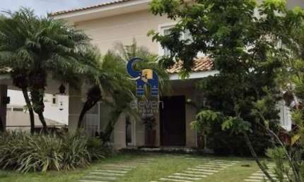 EXCELENTE CASA A VENDA  ALPHAVILLE 1 6/4 SENDO 4 SUITES, HOME E COZINHA COM 2 DEPENDENCIAS E 4 VAGAS CONDOMÍNIO ITAPARICA.