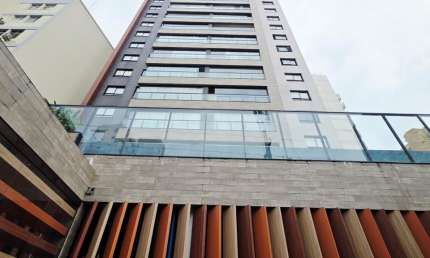 BARRA WAY RESIDENCE 2/4, SENDO UMA SUÍTE, BANHEIRO SOCIAL, SALA, VARANDA GOURMET, COZINHA AMERICANA, ÁREA DE SERVIÇO, DEPÓSITO.