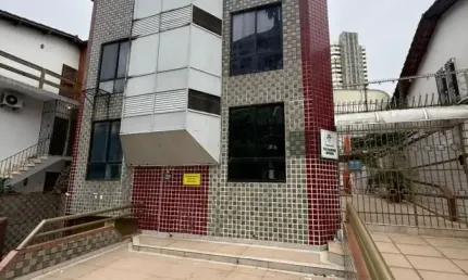 EXCLUSIVIDADE  ELEVEN IMÓVEIS   PRÉDIO COMERCIAL EM SALVADOR, NO ACUPE BROTAS , COM 805M², 22 SALAS, 15 VAGAS. IDEAL PARA NEGÓCIOS! PRÓXIMO A ESCOLAS E HOSPITAIS. SEGURANÇA E INFRAESTRUTURA COMPLETAS!