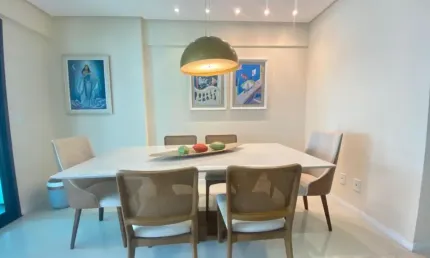 Caminho das arvores 125m², 3 suítes – todas com ar-condicionado, nascente, andar alto, varandão com fechamento em reiki, lavabo, dependência completa.