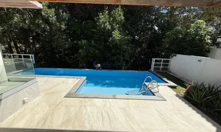 CASA A VENDA ALPHAVILLE 1  CONDOMINIO ESTRELA DO MAR 4 QUARTOS COM 3 SUÍTES 