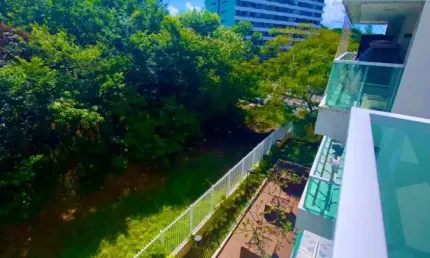OPORTUNIDADE ALUGUEL  VENDA  ALPHAVILLE 1 PARALELA  APARTAMENTO  2/4 REVERSÍVEL PARA 3. VARANDÃO CO INFRA E DUAS VAGAS