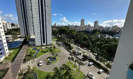 APARTAMENTO À VENDA NO VILLA PRIVILEGE COM 2/4 COM SUÍTE - 71 M2- ANDAR MEDIO
