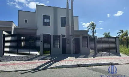 Sobrado com 3 dormitórios à venda, 141 m² por R$ 940.000,00 - Nova Esperança - Balneário Camboriú/SC