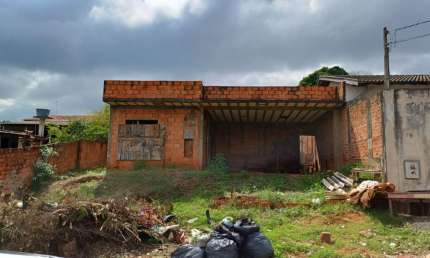 Casa com 3 quartos à venda na Rua Júlia Maria da Costa, 67, Jardim Silvino, Cambé