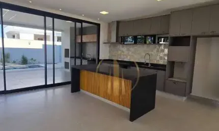 MARAVILHOSA CASA TÉRREA DE ESQUINA COM PISCINA E ESCRITÓRIO NO FABER 4