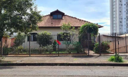 Casa com 4 dormitórios à venda, 263 m² por R$ 700.000,00 - Vila Siam - Londrina/PR