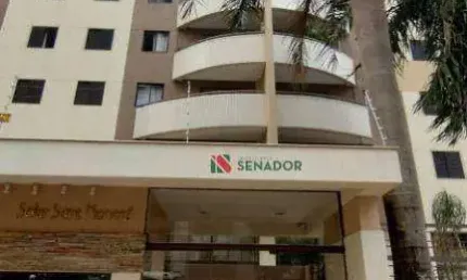 Lind Apartamento Semimobiliado com 3 dormitórios à venda, 103 m² por R$ 730.000 - Centro - Londrina/PR