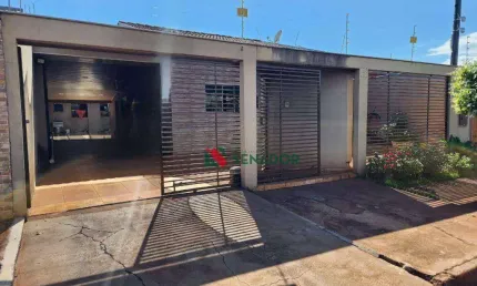 Linda Casa com 3 dormitórios à venda, 142 m² por R$ 350.000 - Jardim Maria Celina - Londrina/PR