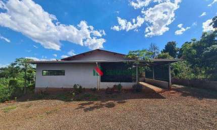 Chácara com Casa em Alvenaria com 3 dormitórios à venda, 7,444 m² por R$ 850.000 - Gleba Esperança - Londrina/PR