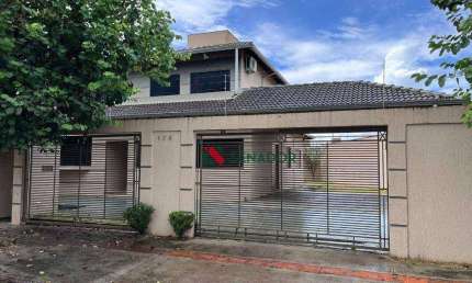 Sobrado com 4 dormitórios à venda, 177 m² por R$ 750.000,00 - Chácaras Mussahiro - Londrina/PR