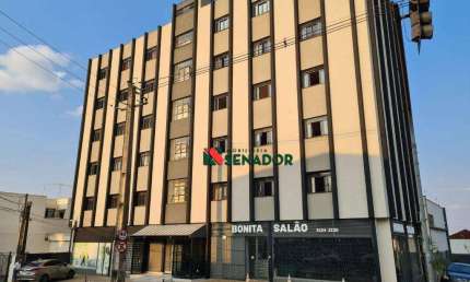Apartamento com 3 dormitórios para alugar, 50 m² por R$ 1.990,00/mês - Centro - Londrina/PR