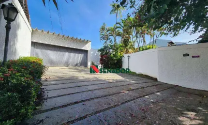 Casa para alugar, 360 m² por R$ 9.600,00/mês - Quebec - Londrina/PR
